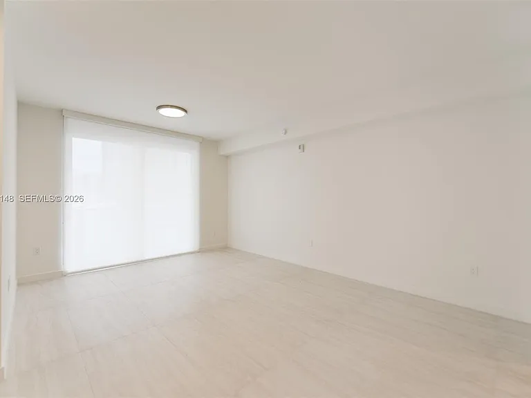 77 SE 5th St #2604 — Photo 3