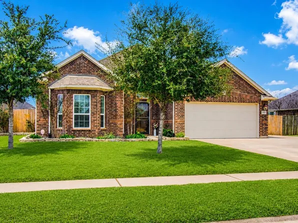 3322 Boomer Blvd, Mont Belvieu, TX 77523
