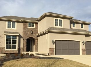 9502 W 160th Ter, Overland Park, KS 66085