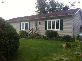 1576 Levanna Rd, Union Springs, NY 13160