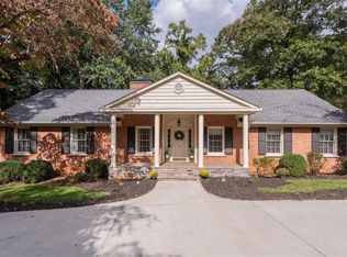 1901 Bramblewood Trl, Pfafftown, NC 27040