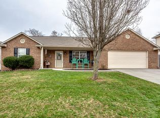 144 Cottonwood Meadow Rd, Powell, TN 37849