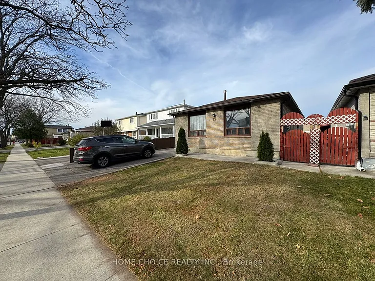 12 Sultan Pool Dr — Photo 40