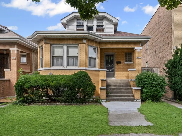 3052 N Major Ave, Chicago, IL 60634