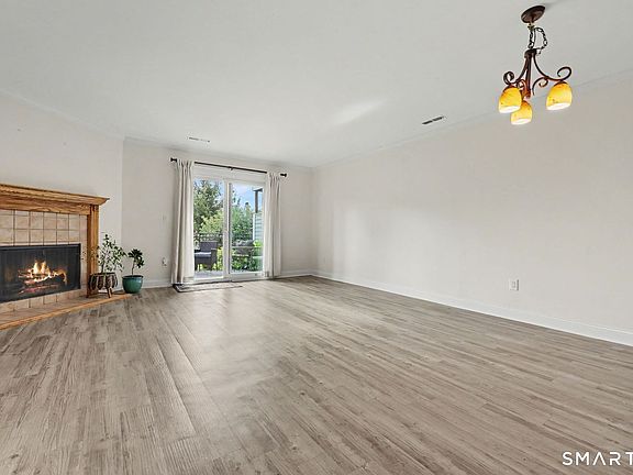 5th image of 71 Aiken Street #D9