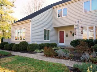 9777 Troon Ct, Cincinnati, OH 45241