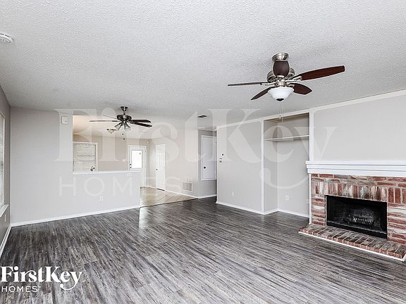 3rd image of 8771 Cove Meadow Ln