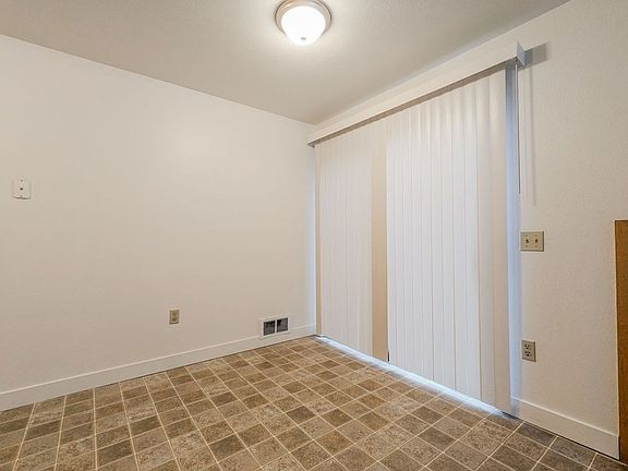 3rd image of 12714 51st Ave NE #F