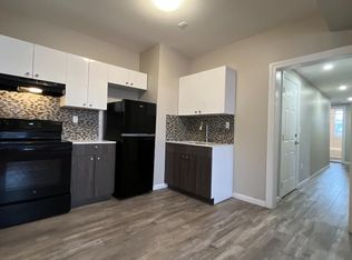 15 Allen Pl, Hartford, CT 06106