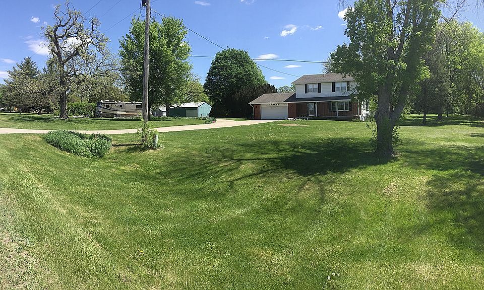 1st image of 6045 NE Berwick Dr
