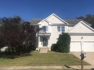 7 Saratoga Springs Dr, Cinnaminson, NJ 08077