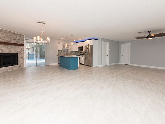 2nd image of 6080 Whispering Ln