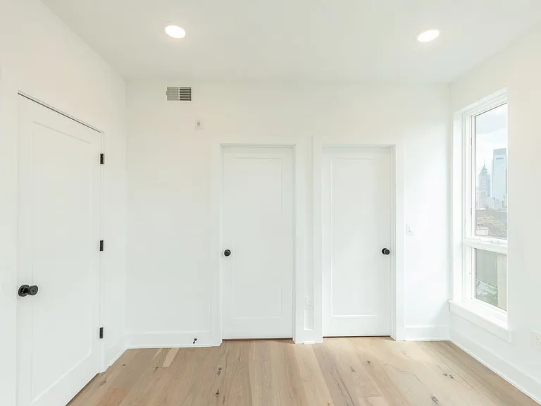 1723 Francis St — Photo 20
