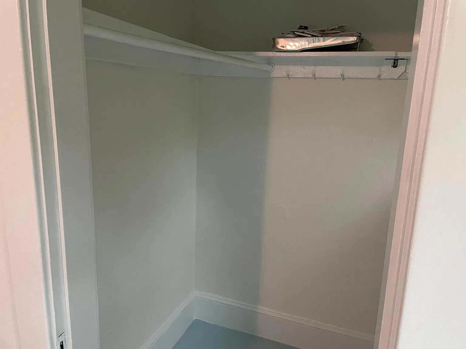 2 bed, 950 sqft, $2,300 — Photo 4