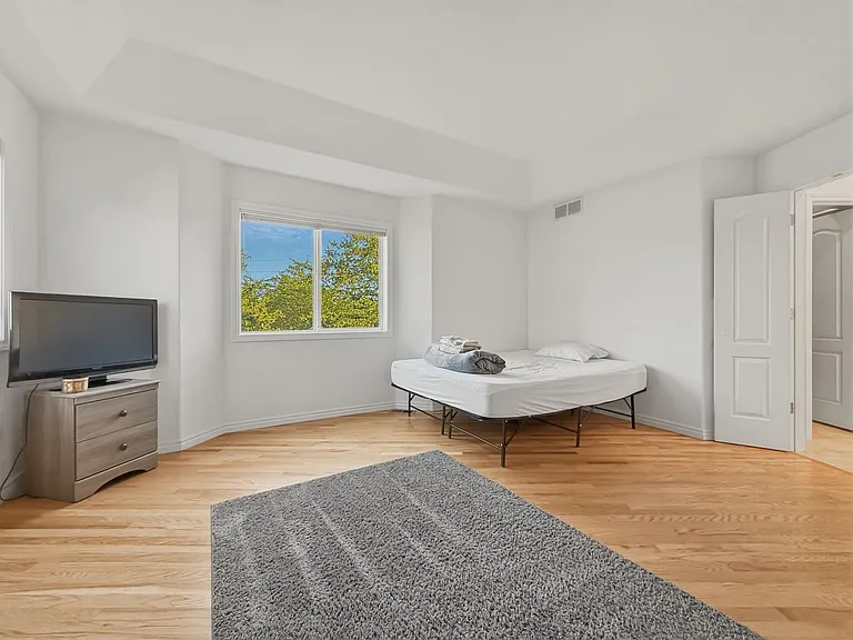 4324 Clay Commons Ct — Photo 21