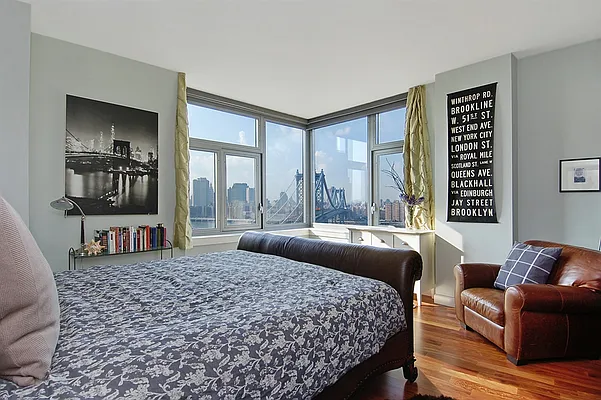 Sold by Corcoran | media 14