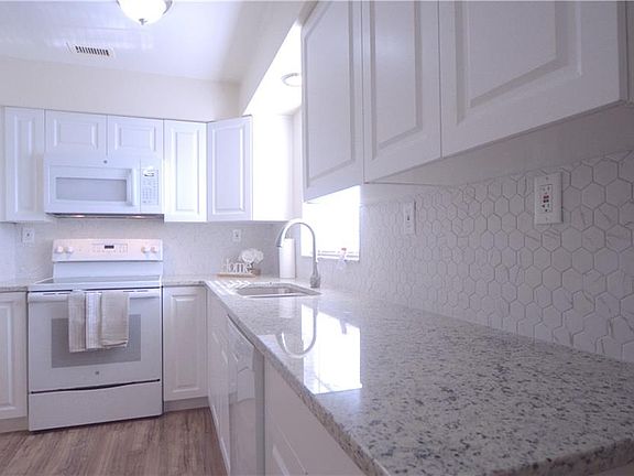 5th image of 3053 George Mason Ave #D-5c