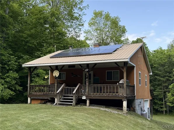 149 Blue Pike Dr, Redwood, NY 13679