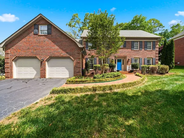 244 35th Ave NW, Hickory, NC 28601