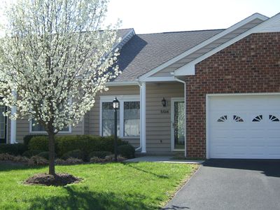 5514 S Village Dr, Roanoke, VA, 24018