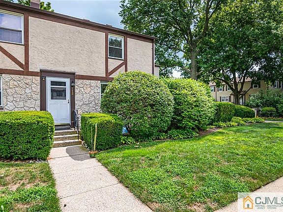3rd image of 118 Newman St #3404