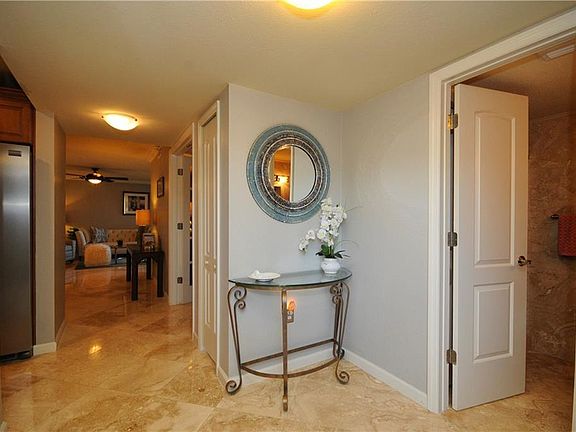 4th image of 4660 Ocean Blvd APT P1