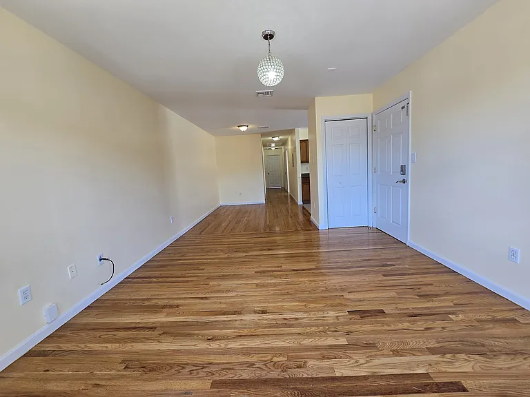 22 Wakeman Ave #2 — Photo 6