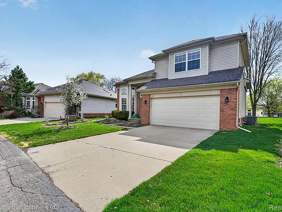 5th image of 3141 Bridlewood Dr