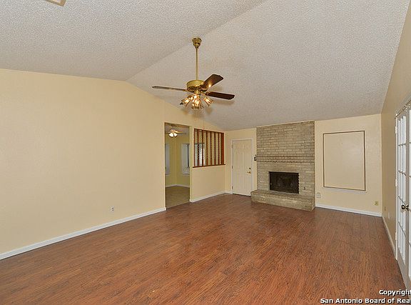 3rd image of 13906 Chisom Creek Dr