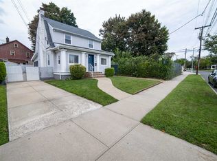 93-08 Hollis Court Blvd, Queens Village, NY 11428