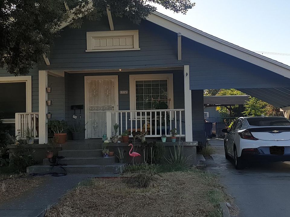 2nd image of 1376 N Echo Ave