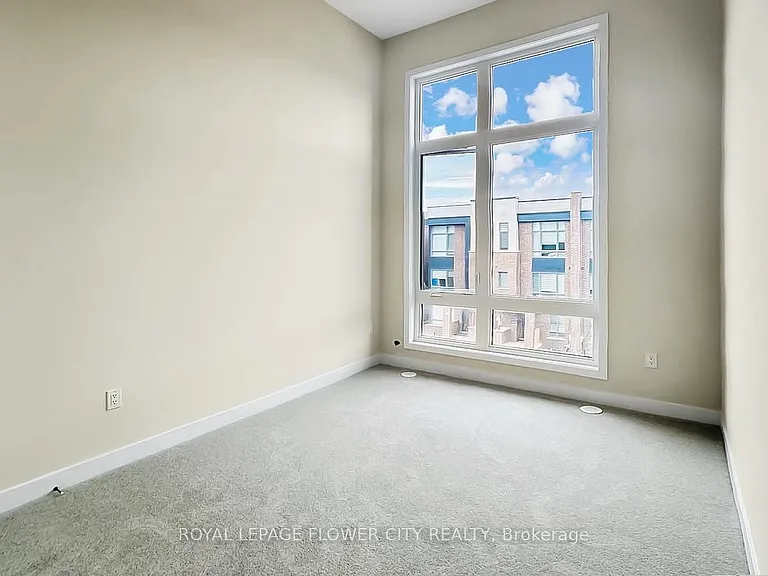 3098 Meadowridge Dr — Photo 26