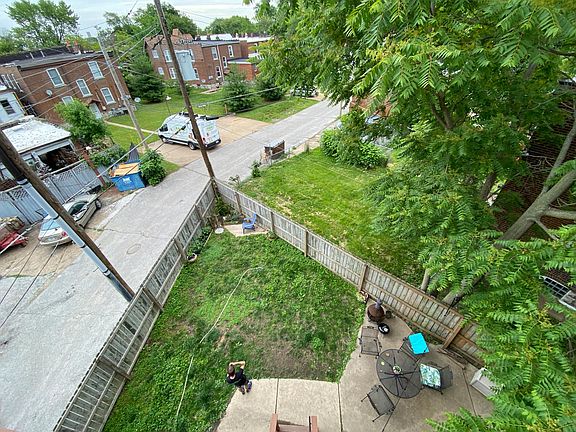 3rd image of 4467 Castleman Ave #C