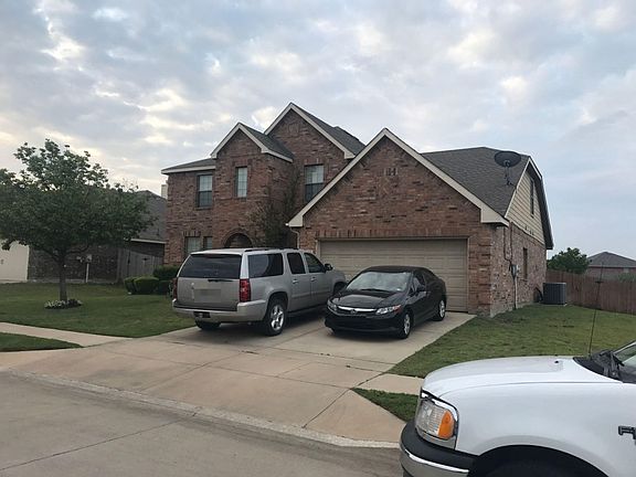 3rd image of 557 Braewick Dr