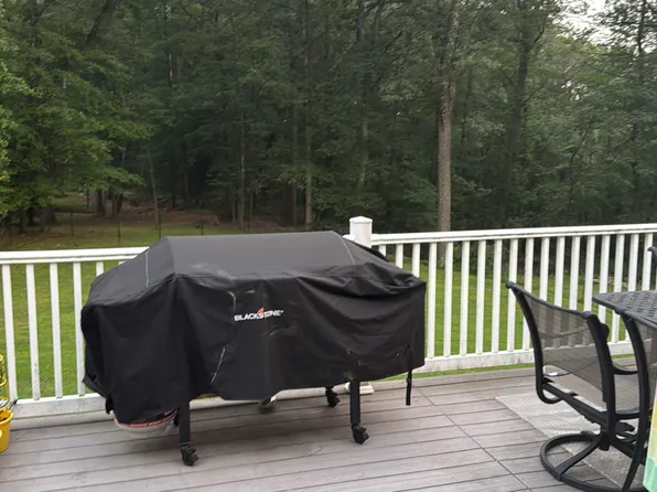 78 Edgefield Dr, Morris Plains, NJ 07950