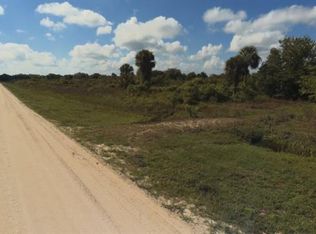 18767 NW 288th St #M, Okeechobee, FL 34972