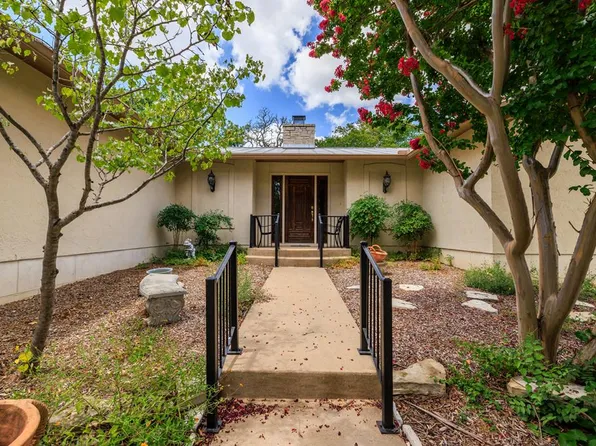 506 Southwoods Dr, Fredericksburg, TX 78624