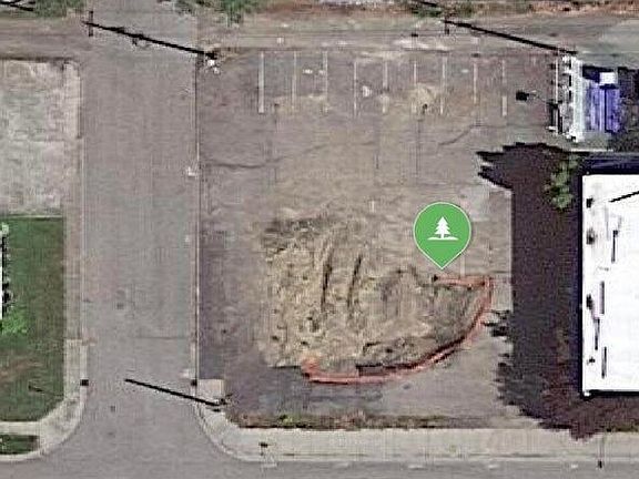 3rd image of 1801 E Sherman Ave