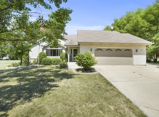 10028 Spring St, Racine, WI 53406