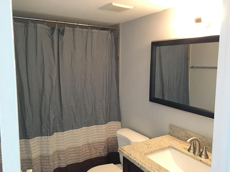 1603 Meadows Cir W — Photo 9