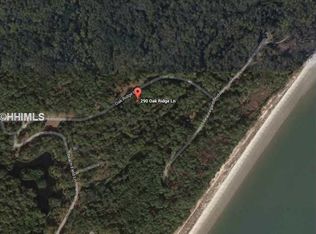 290 Oakridge Ln, Daufuskie Island, SC 29915