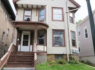 4 bed, 1.0 bath, 1300 sqft, $3,250, Madison, WI 53703
