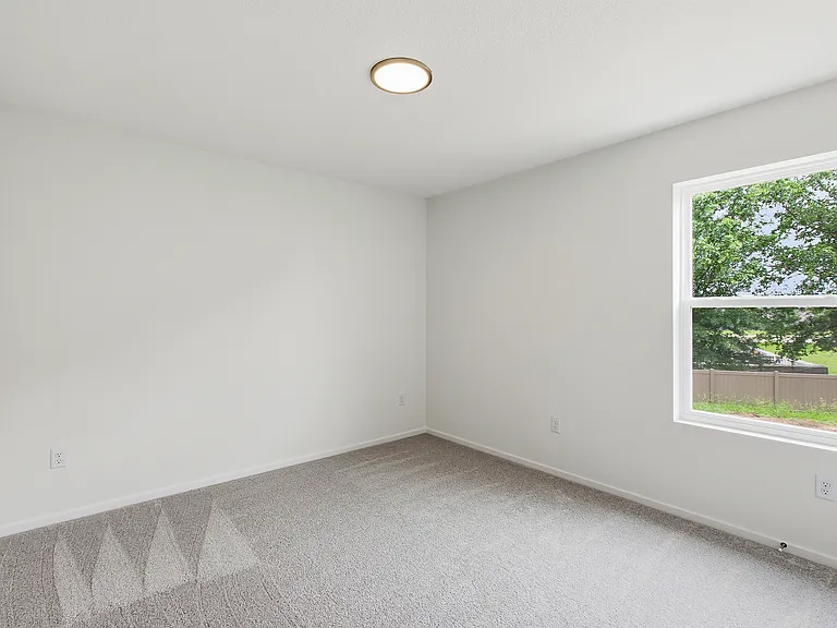 8724 SW Edgewater Dr — Photo 22