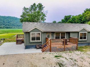 2366 Iverson Bridge Rd, Dorchester, IA 52140