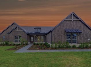 2208 Continent Ct, Krum, TX 76249