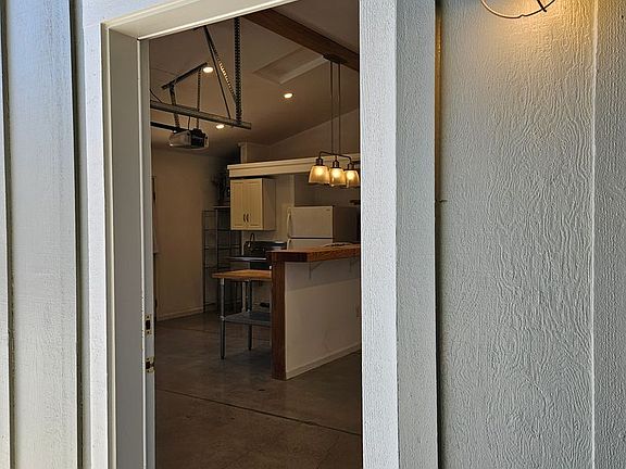 3rd image of 4317 Raymonde Way