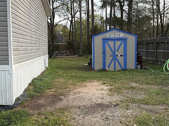 3rd image of 16344 Hunters Greens Rd