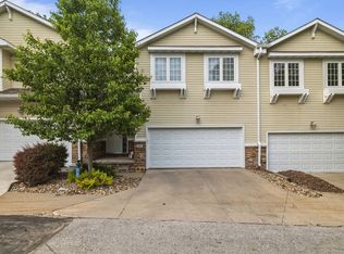 5583 Meredith Dr #5C, Des Moines, IA 50310