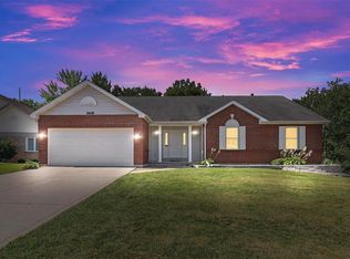 3918 Laux Dr, Bridgeton, MO 63044