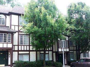 92 Village Dr #792, Morristown, NJ 07960